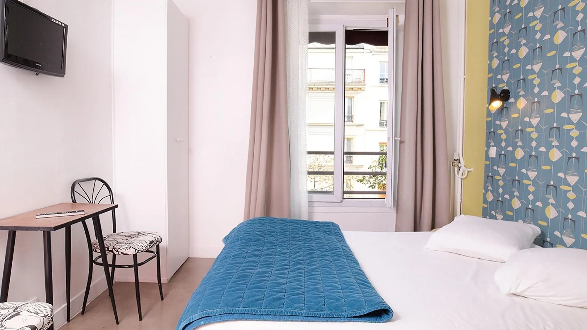 Hotel Zazie 2*