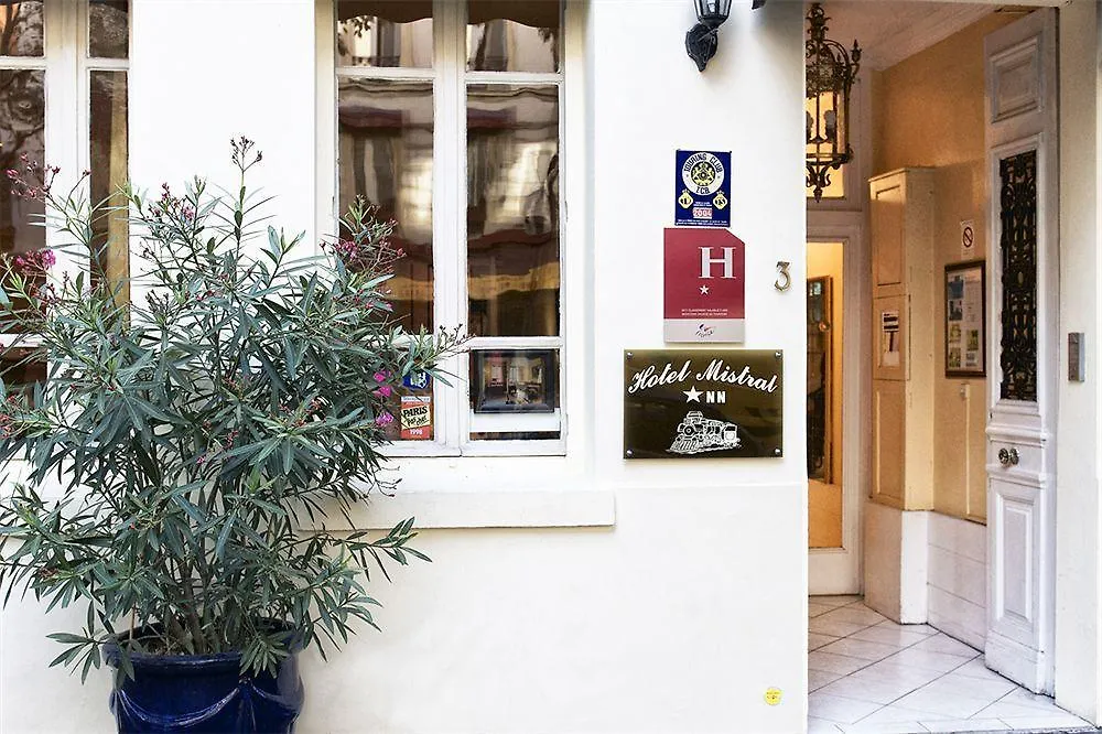 Hotel Zazie 2*